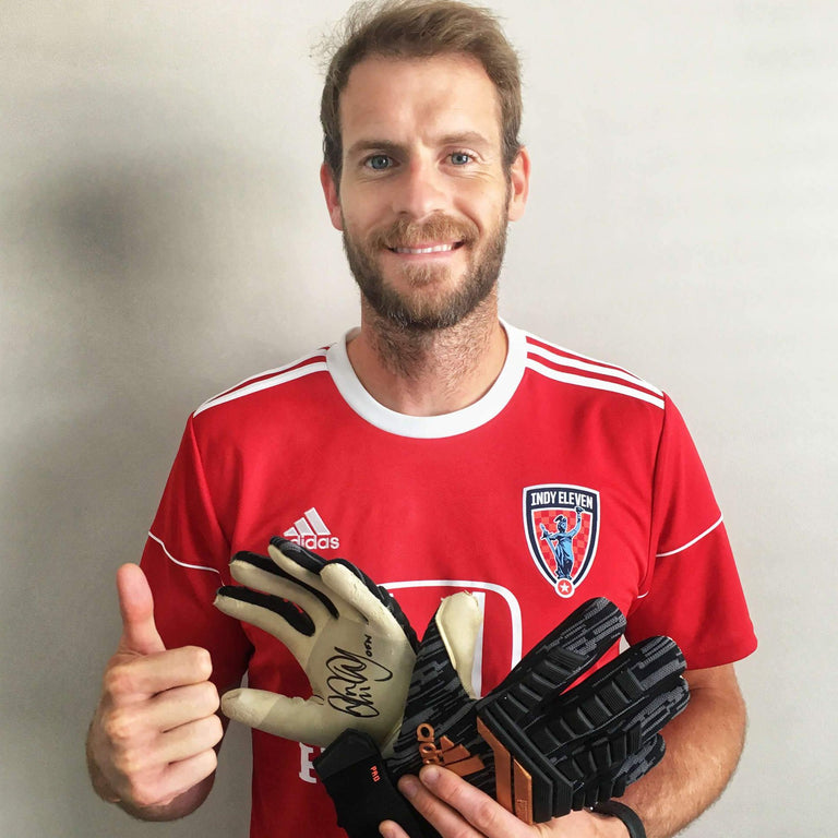 Owain Fon Williams Autographed Goalie Gloves